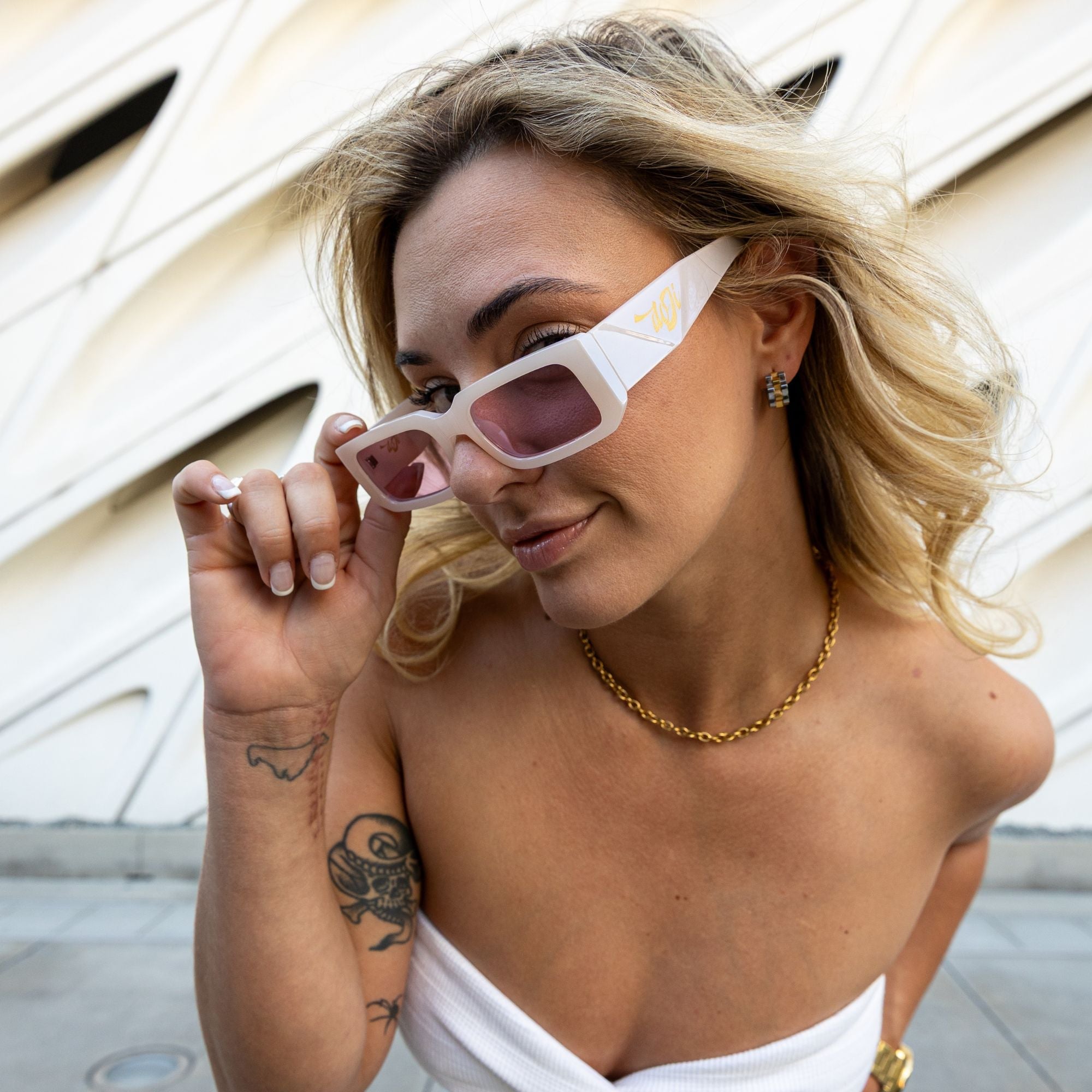 Nightshow I Vibe Check - doJi Shades